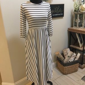 Let’s Do Brunch Midi Dress